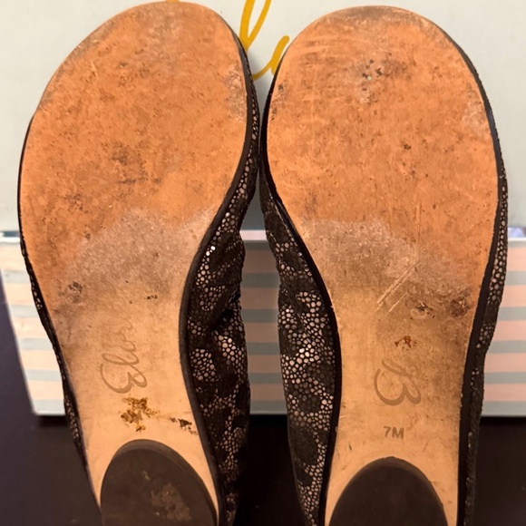 Elorie Bella Ballet Flats 7M – Black/White Cobra Print, Gently Used - Picture 3 of 3